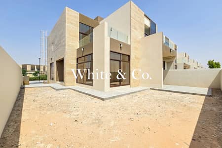 4 Bedroom Townhouse for Sale in Mohammed Bin Rashid City, Dubai - Elie Saab | Back to Back | Corner Unit