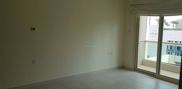Just 65k | Chiller Free | Low Floor Just 65k | Chiller Free | Low Floor