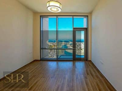1 Bedroom Apartment for Sale in Business Bay, Dubai - Larger Layout| Canal views | Under Notice