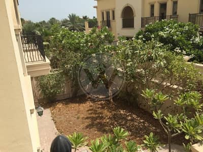 Spacious townhouse in an exclusive community! Spacious townhouse in an exclusive community!