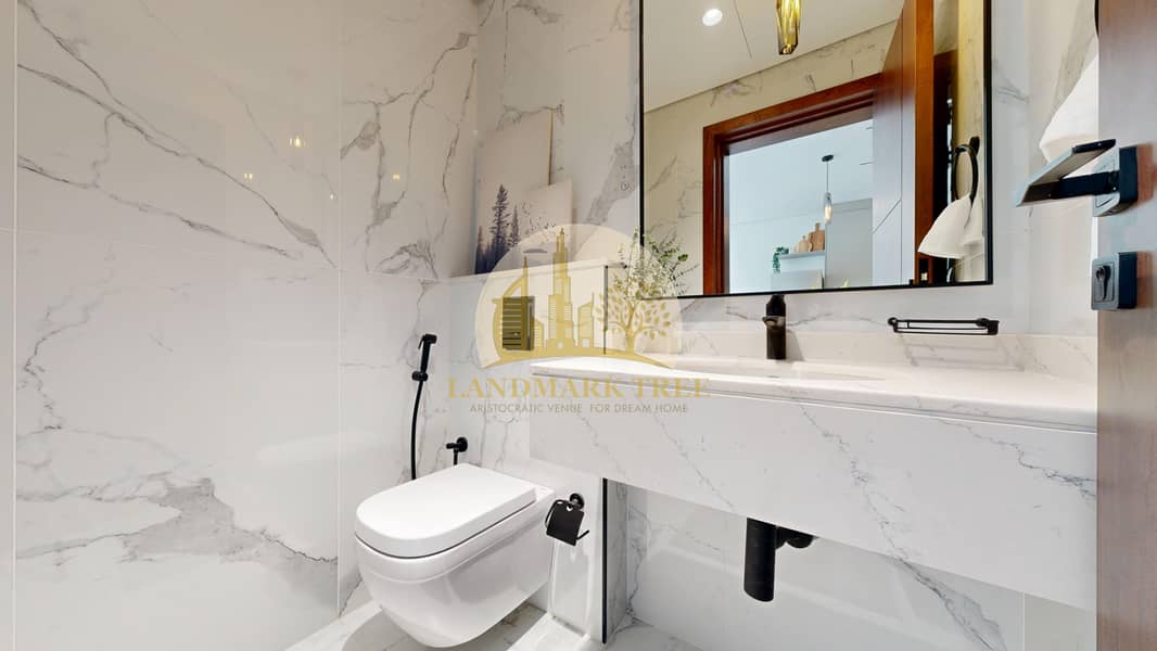 10 Arista-One-1-BHK-04082025_161809. jpg