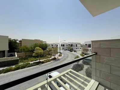 3 Bedroom Villa for Rent in DAMAC Hills, Dubai - Stunning 3BHK | Ready To Move In | Single Row