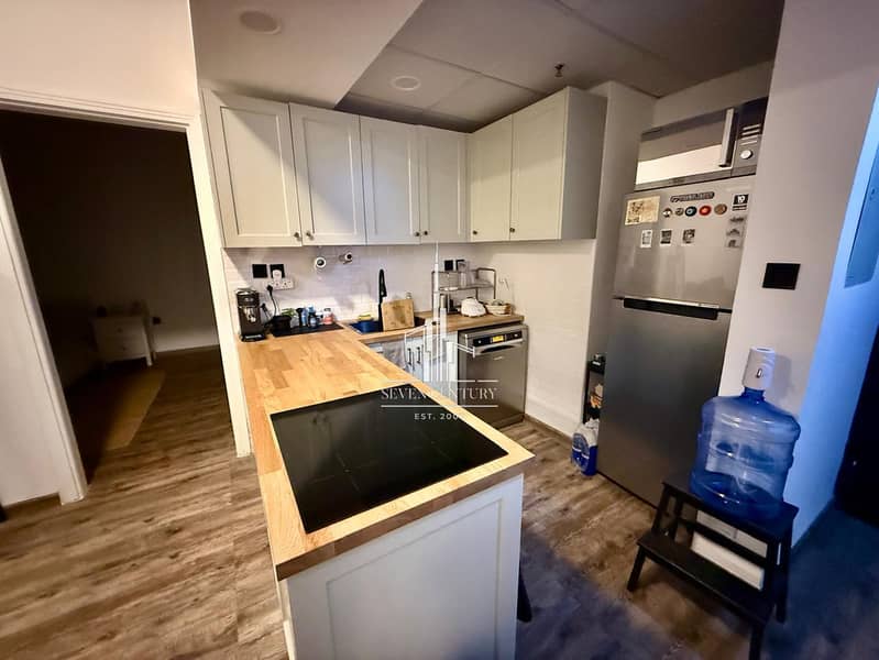 位于朱美拉环形村(JVC)，JVC第12区，罗莱纳公寓 2 卧室的公寓 935000 AED - 11958931
