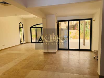 فیلا 4 غرف نوم للايجار في مدن، دبي - IMG-20250708-WA0040. jpg