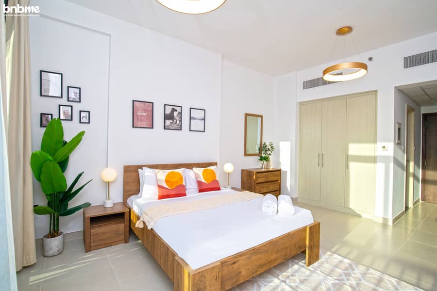 8 masterbed3. jpg