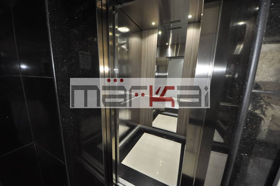 15 Elevator. JPG