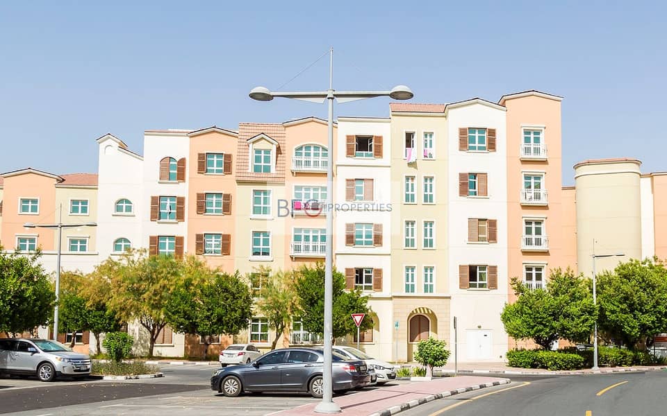 11 Discovery-gardens-apartments-external-. jpg