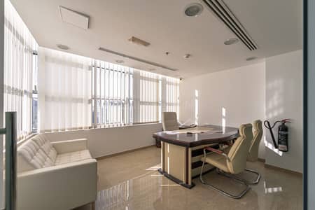 Office for Sale in Jumeirah Lake Towers (JLT), Dubai - Fully Fitted | High Floor | Vacant | Near Metro