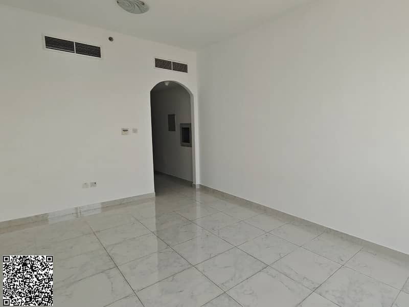 4 WhatsApp Image 2025-03-05 at 22.20. 56_46a35cbd. jpg