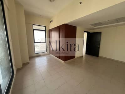 1 Bedroom Apartment for Rent in Dubai Marina, Dubai - 2f52b7c1-69c4-47f9-ad45-32ba355c32f5. jpg