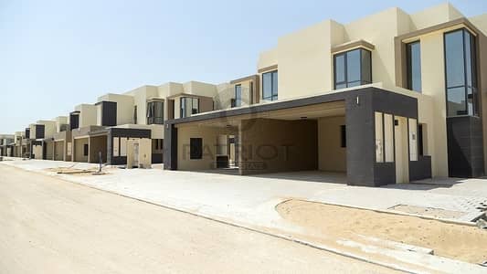 Amazing 5BR villas in Maple Amazing 5BR villas in Maple