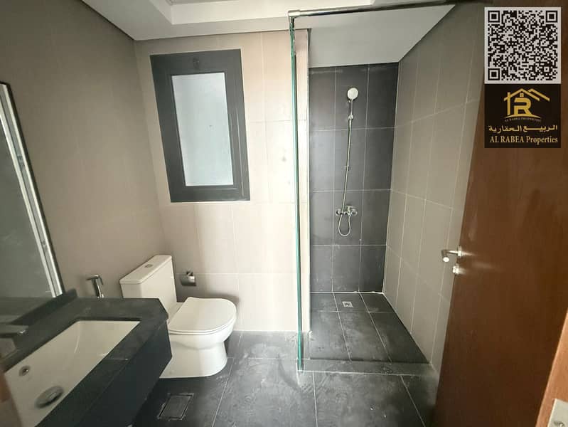 16 fc0448da-fda6-4a4f-8c0a-49090b22fcf0. jpg