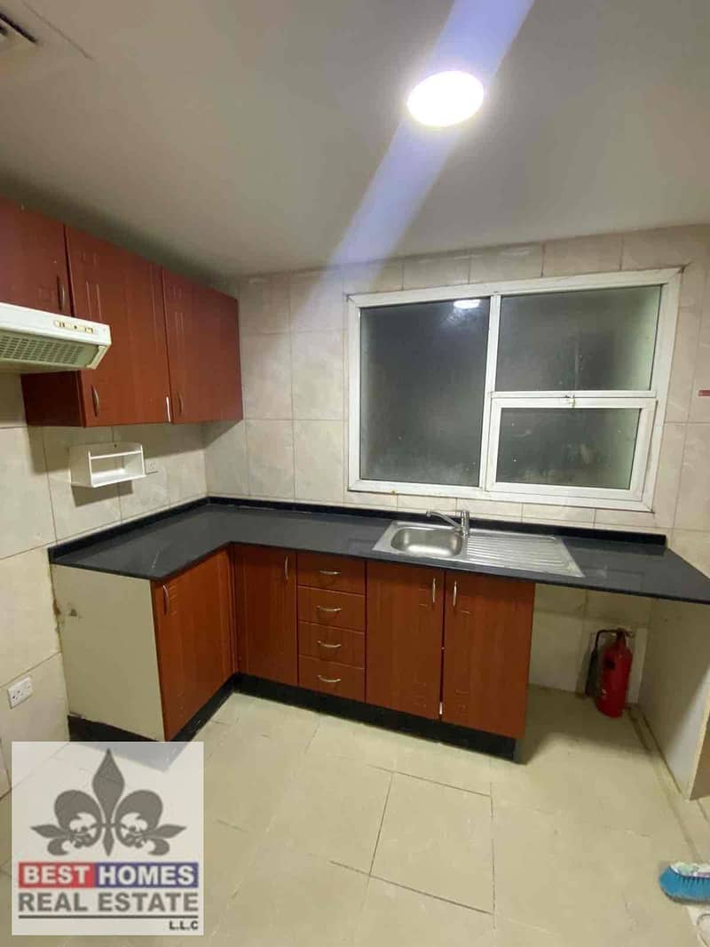 8 3994e4c5-bd03-4305-934e-19ca345bd8eb. jpg