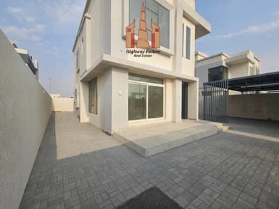 فیلا 4 غرف نوم للايجار في مدينة تلال، الشارقة - 20250629_165945. jpg