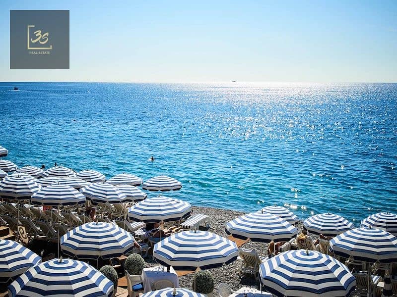 4 Lagoons_Nice. pdf-image-000. jpg