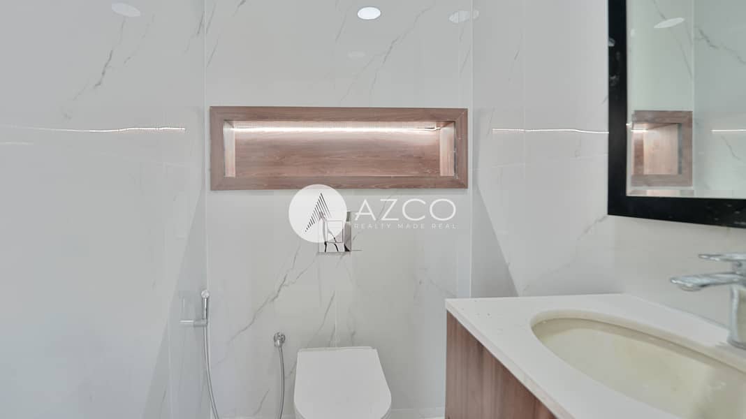 12 AZCO REAL ESTATE-15. jpg