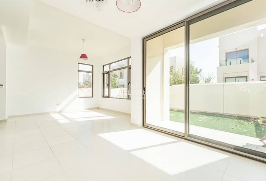 Corner Unit | Large plot | Type J
