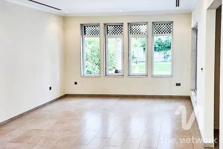 3 Bedroom Villa for Rent in Jumeirah Park, Dubai - Large Garden 3 Beds Maids Villa in District 5 JP