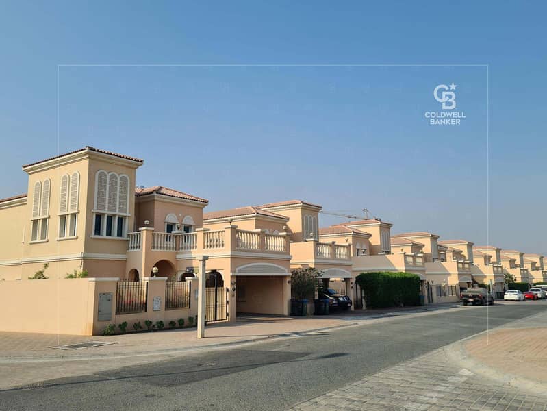 2+STUDY VILLA | NEXT TO PARK | LARGE PLOT