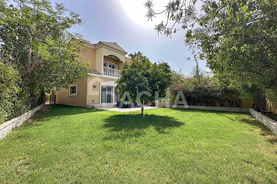 EXCLUSIVE / Fully Upgraded / Corner Plot