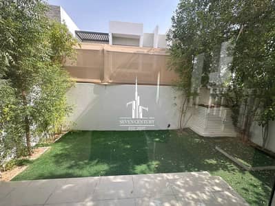 3 Bedroom Townhouse for Sale in DAMAC Hills 2 (Akoya by DAMAC), Dubai - 3BHK + Maid | Corner Unit | Vacant
