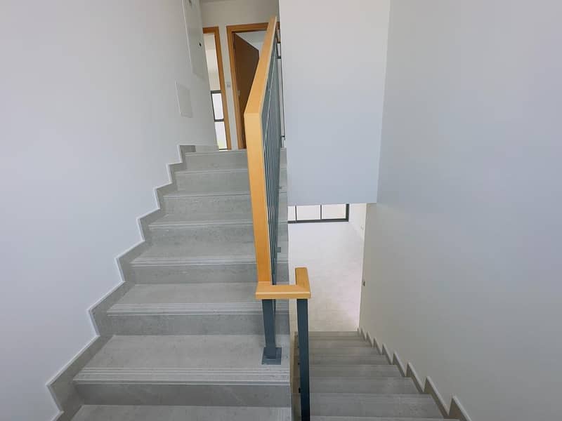 7 Luxury_Villa__Spacious___Prime_Location-7. jpg