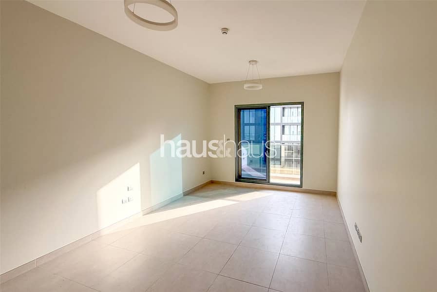 Modern Living | Luxury Buidling | Available Now
