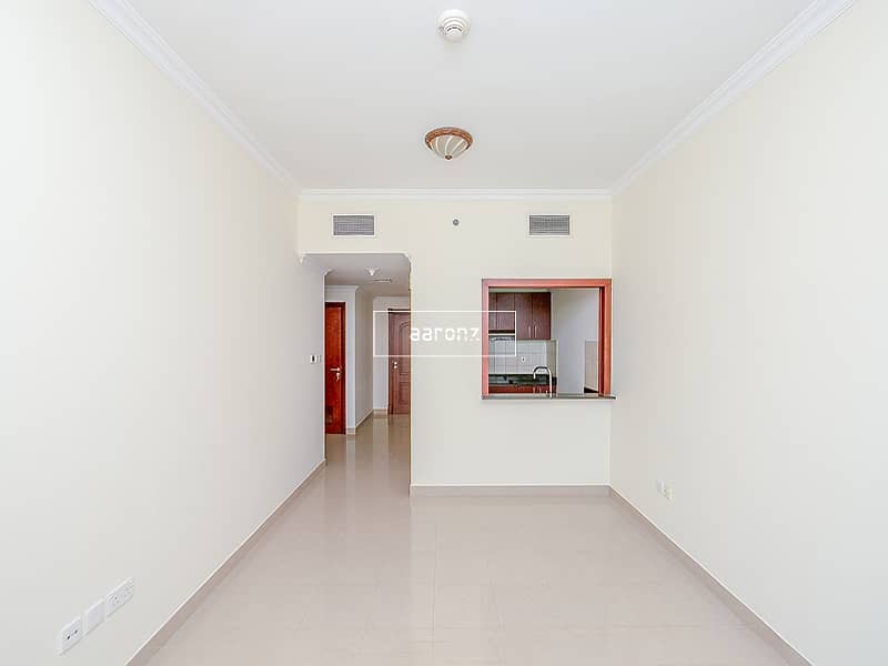 Low Floor | Marina View | Vacant | Prime Location Low Floor | Marina View | Vacant | Prime Location