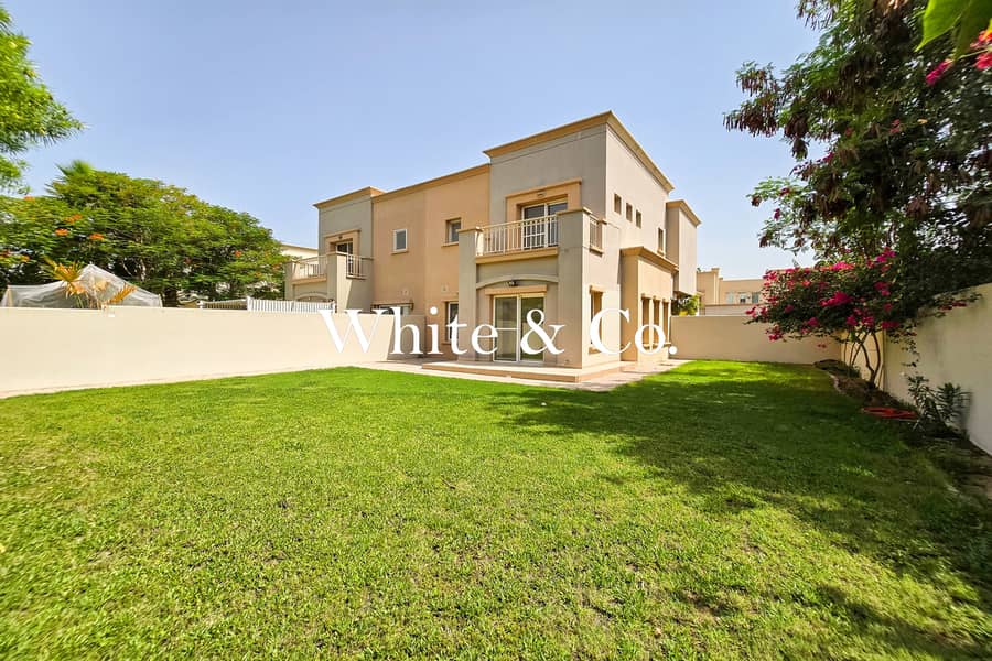Type 3E |Ideal for Rennovation|Large Plot Type 3E |Ideal for Rennovation|Large Plot
