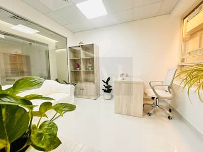 Office for Rent in Deira, Dubai - 64ab25a0-79cf-4cc4-9015-db43d0ff6401. jpg