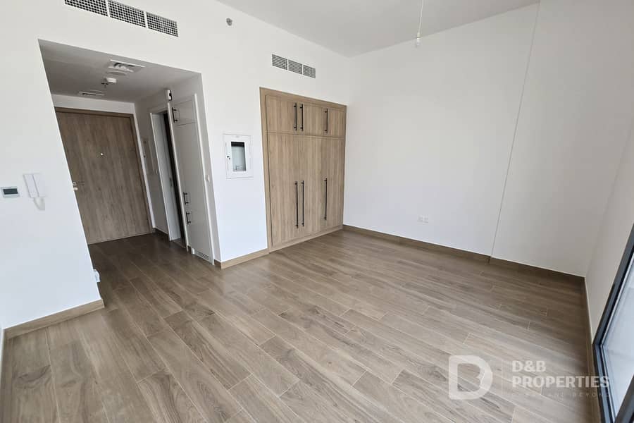 Квартира в Таун Сквер,Лива, 45000 AED - 12169102 Квартира в Таун Сквер,Лива, 45000 AED - 12169102