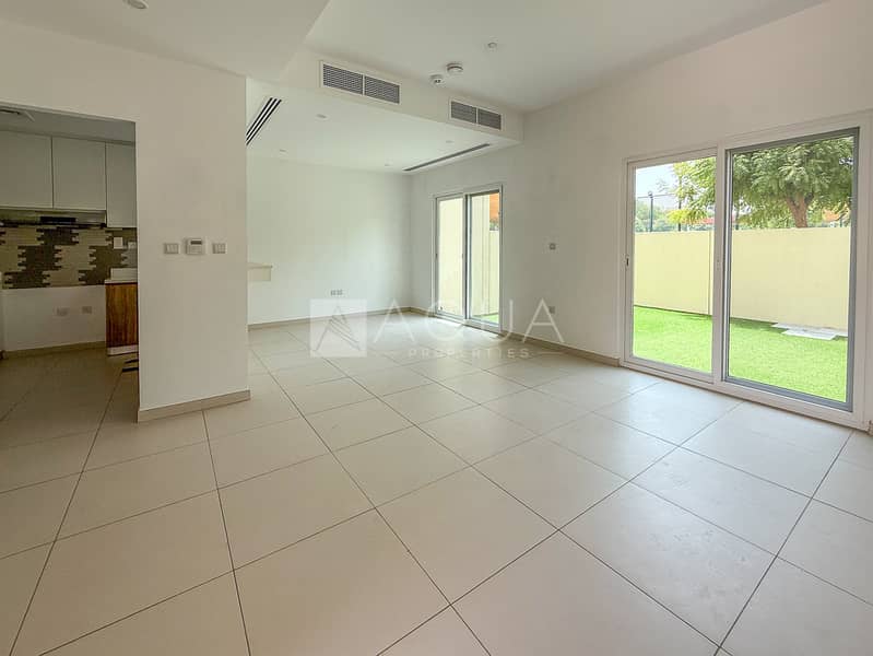 SINGLE ROW | VACANT | 3 BEDROOM + MAIDS