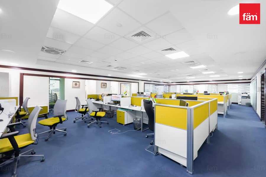 位于芭莎综合社区（Tecom），格罗夫纳商务大厦 的写字楼 1774910 AED - 12169229