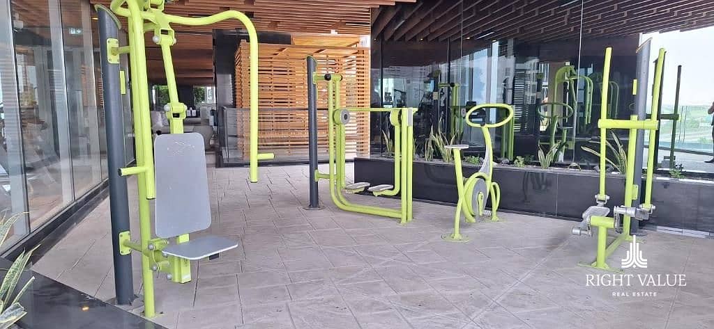 10 outDOOR GYM BAYZ. jpg