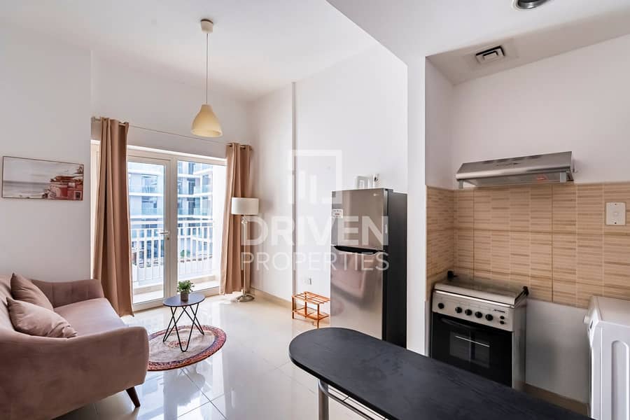 Fully Furnished | Vacant | Prime Location Fully Furnished | Vacant | Prime Location