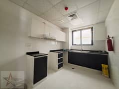 مبنى جديد، غرفة نوم واحدة، مطبخ، غرفة نوم رئيسية، جاهز للسكن