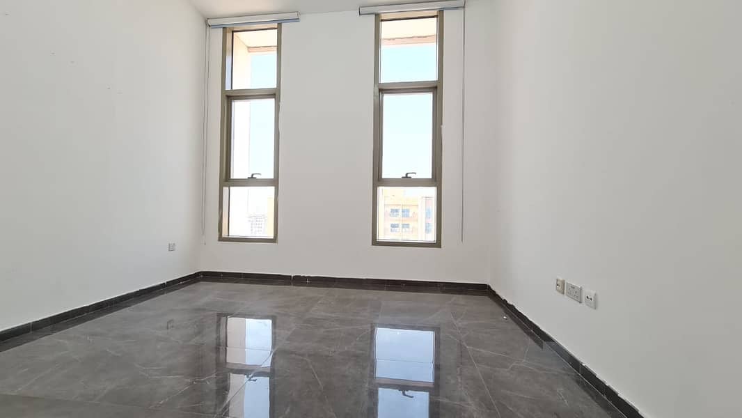 7 Spacious_Layout___Unfurnished___Close_to_metro-9. jpg