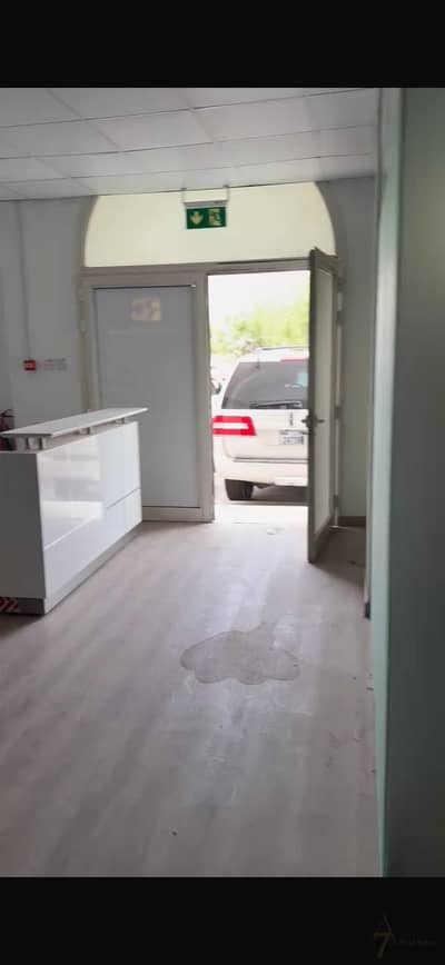 محل تجاري  للايجار في المدينة العالمية، دبي - IMG-20250705-WA0228. jpg