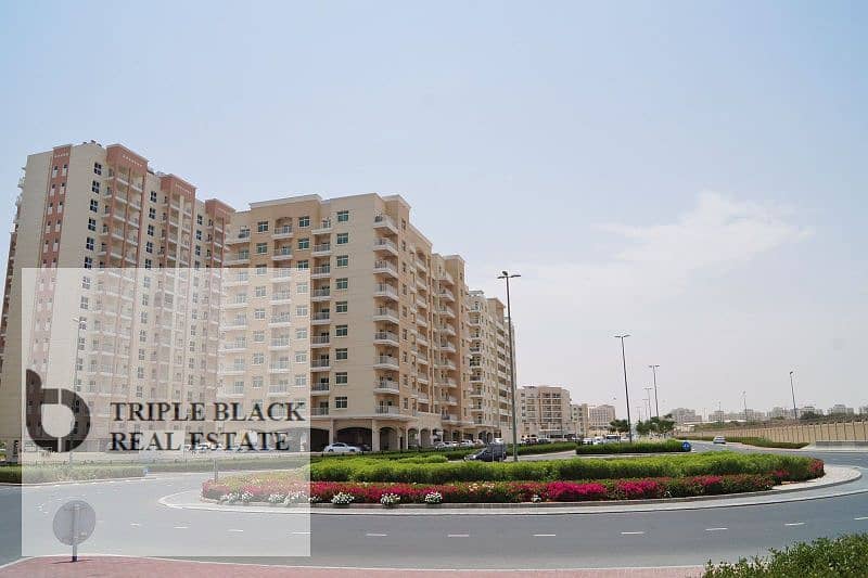 4 PIC 1. jpg