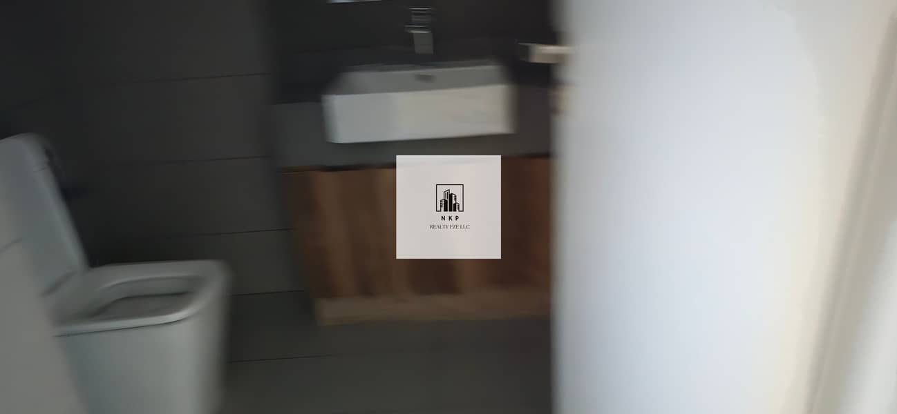 7 20250708_184352. jpg