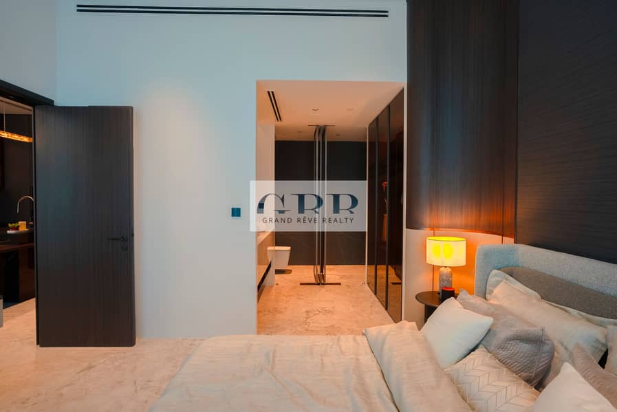 5 Bond Enclave Show-Apartment_16. JPG