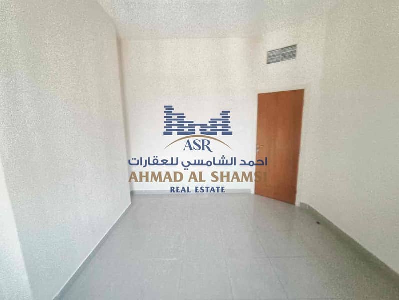5 0de2eb92-2e0f-49d4-bd6d-35fec5c5d5eb. jpg