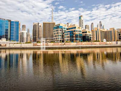 Studio for Sale in Business Bay, Dubai - Motivated Seller|Modern Studio |Investment Deal