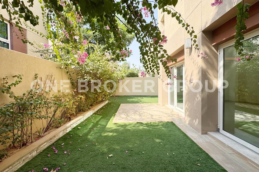 Vacant | Close to the Pool & Park | Type 3S4