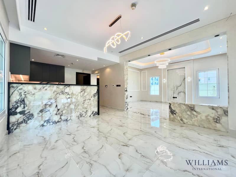 UPGRADED | CORNER UNIT | LARGE PLOT UPGRADED | CORNER UNIT | LARGE PLOT