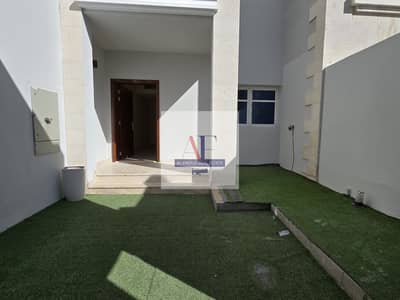 فیلا 4 غرف نوم للايجار في قرية جميرا الدائرية، دبي - WhatsApp Image 2025-04-09 at 16.53. 01_1ebca348. jpg