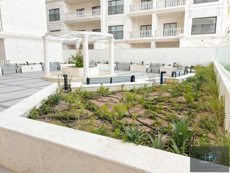 32 92 Nadine Residences 2, Units pic-02. jpg