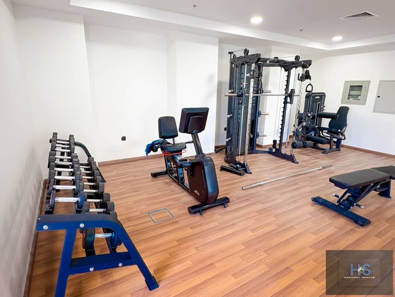 40 100 Nadine Residences 2, Units pic-07. jpg