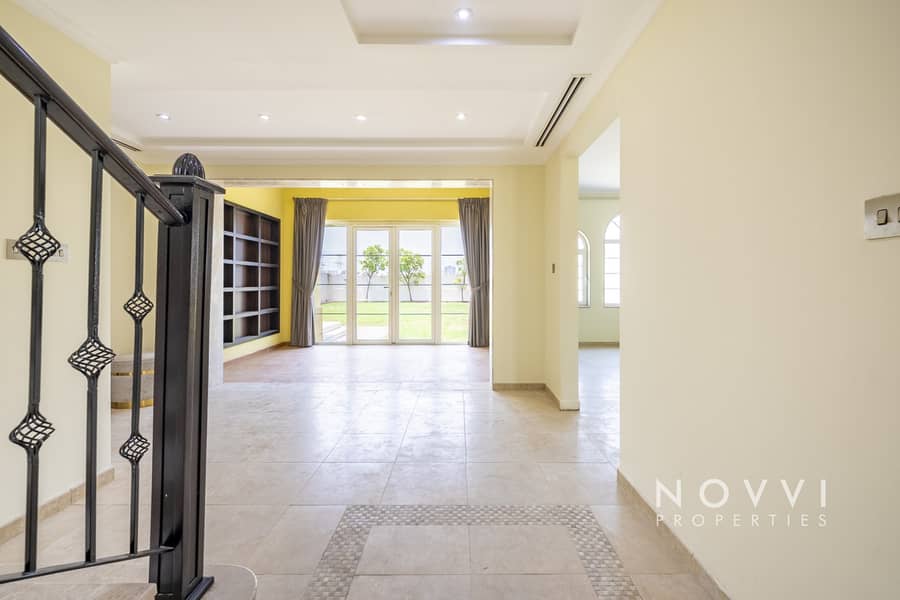 Spacious | Ready to Move In | Opposite Park