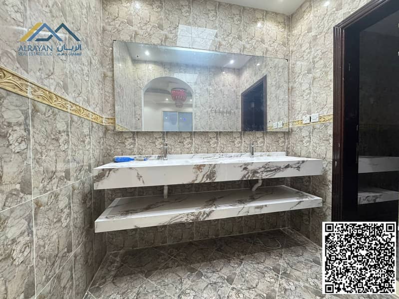 6 8e2bafe8-fce8-4c78-bebd-7d7c4630dbf1. jpg